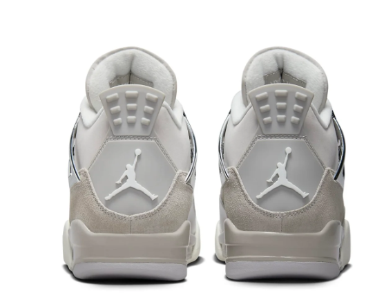 Air Jordan 4 Retro Women's Sneaker 'Frozen Moments' AQ9129-001