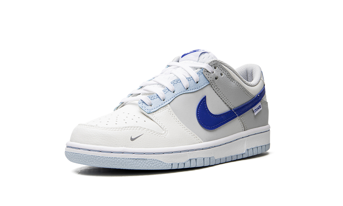 Dunk Low GS "Ivory / Hyper Royal" FB1843 141