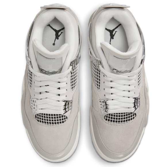 Air Jordan 4 Retro Women's Sneaker 'Frozen Moments' AQ9129-001