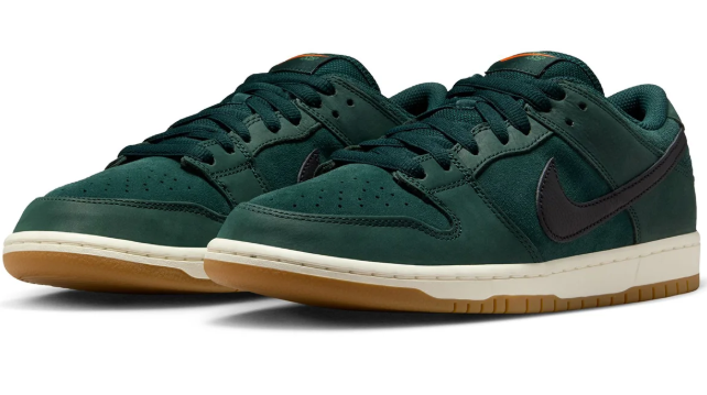 Nike SB Dunk Low Pro 'Orange Label' Deep Fir FJ1674-300