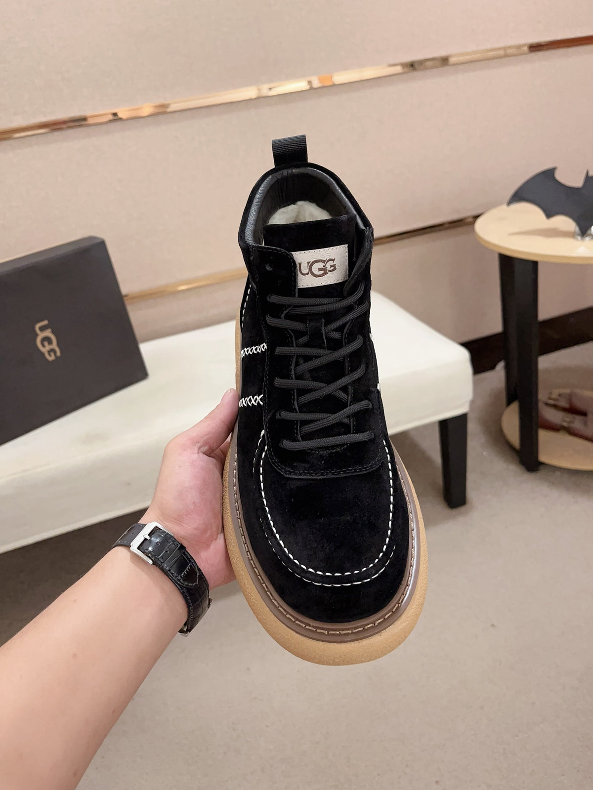 UGG Chukka Boot – Men's Suede Lace-Up | Black | Sizes 38–44
