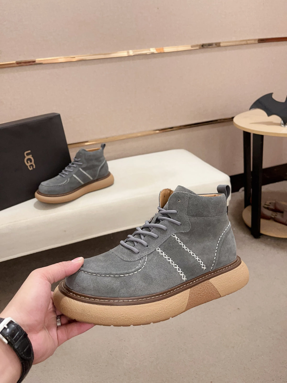 UGG Chukka Boot – Men's Suede Lace-Up | Grey | Sizes 38–44