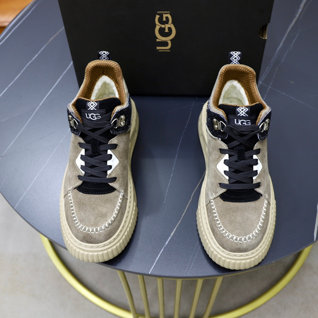 UGG Low-Top Sneaker | Grey Suede & Black Patent | EU 39–44