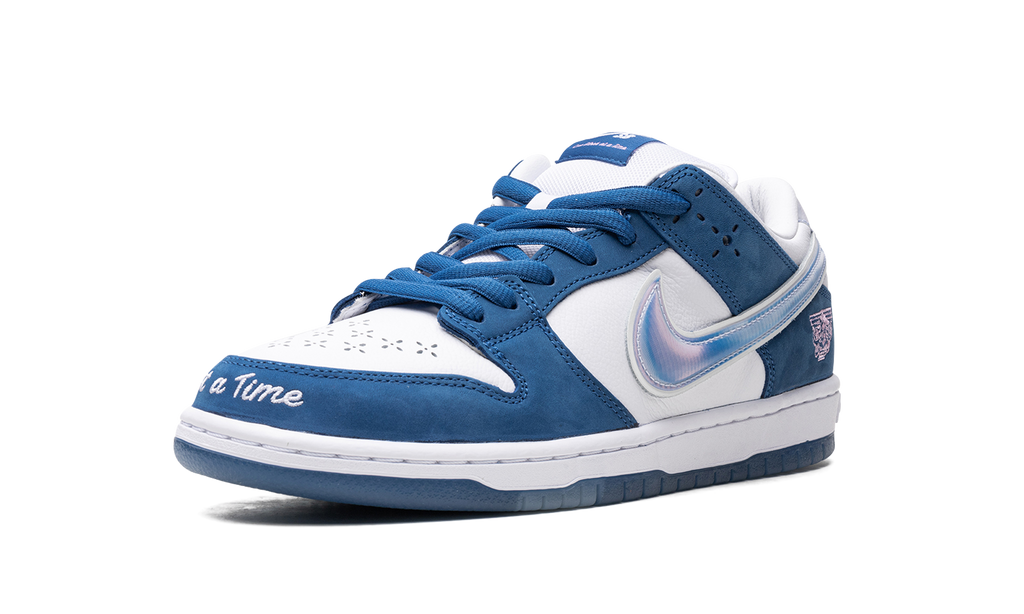 SB Dunk Low "Born x Raised" FN7819 400