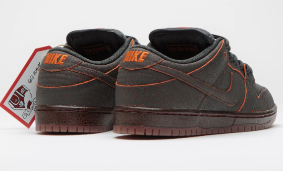 Nike SB Dunk Low Pro Premium 'Krampus' – Dark Smoke Grey / Campfire Orange / Black