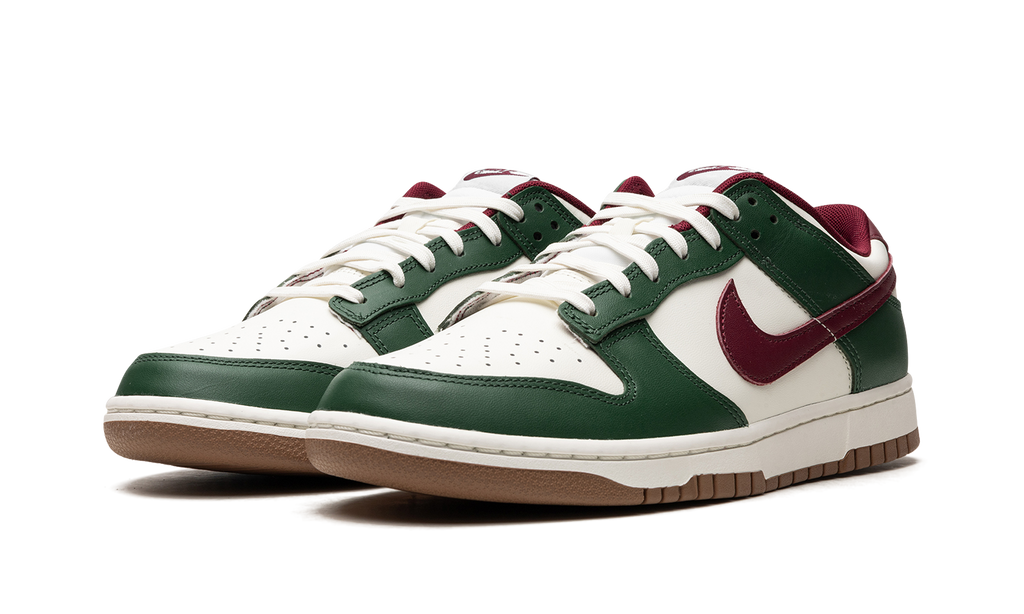 Dunk Low Retro "Gorge Green / Team Red" FB7160 161